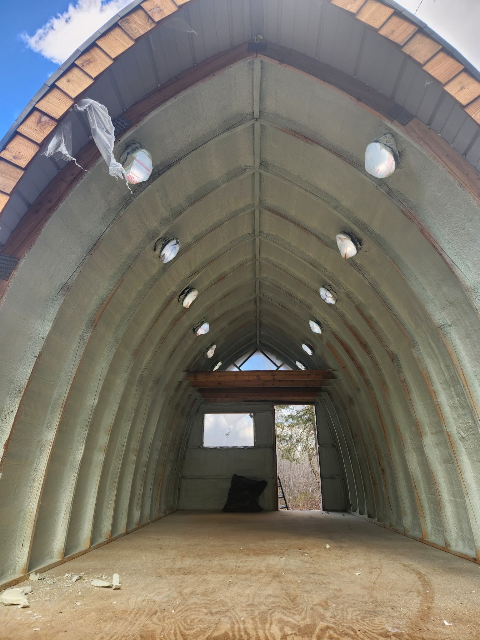 Quonset / arched metal building
